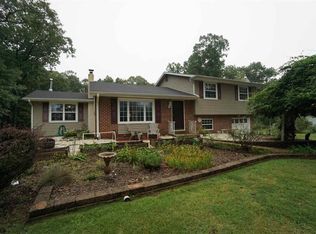 323 E Weymouth Rd, Vineland, NJ 08360