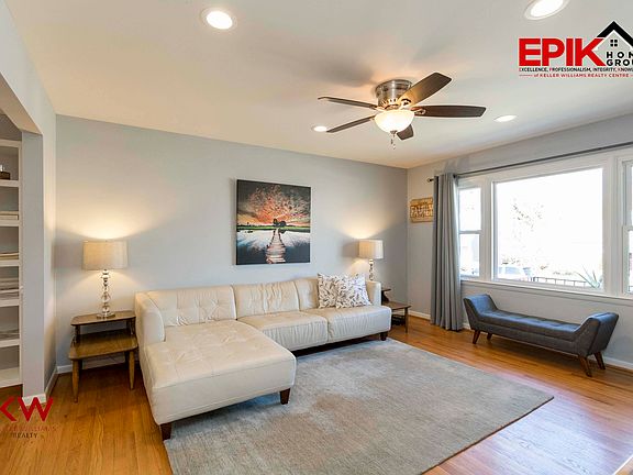 5th image of 409 Montemar Ave