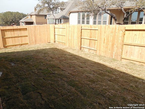 4th image of 15323 Round Pond Place