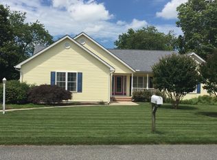 15 W Buckingham Dr, Rehoboth Beach, DE 19971