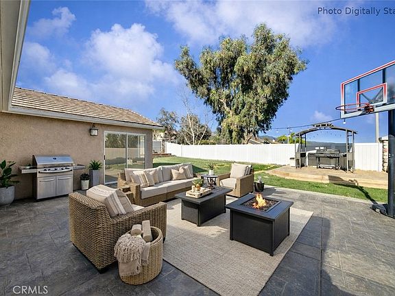 5th image of 27551 Eastwind Dr