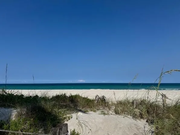 5765 N Surf Road, Hollywood, FL 33019