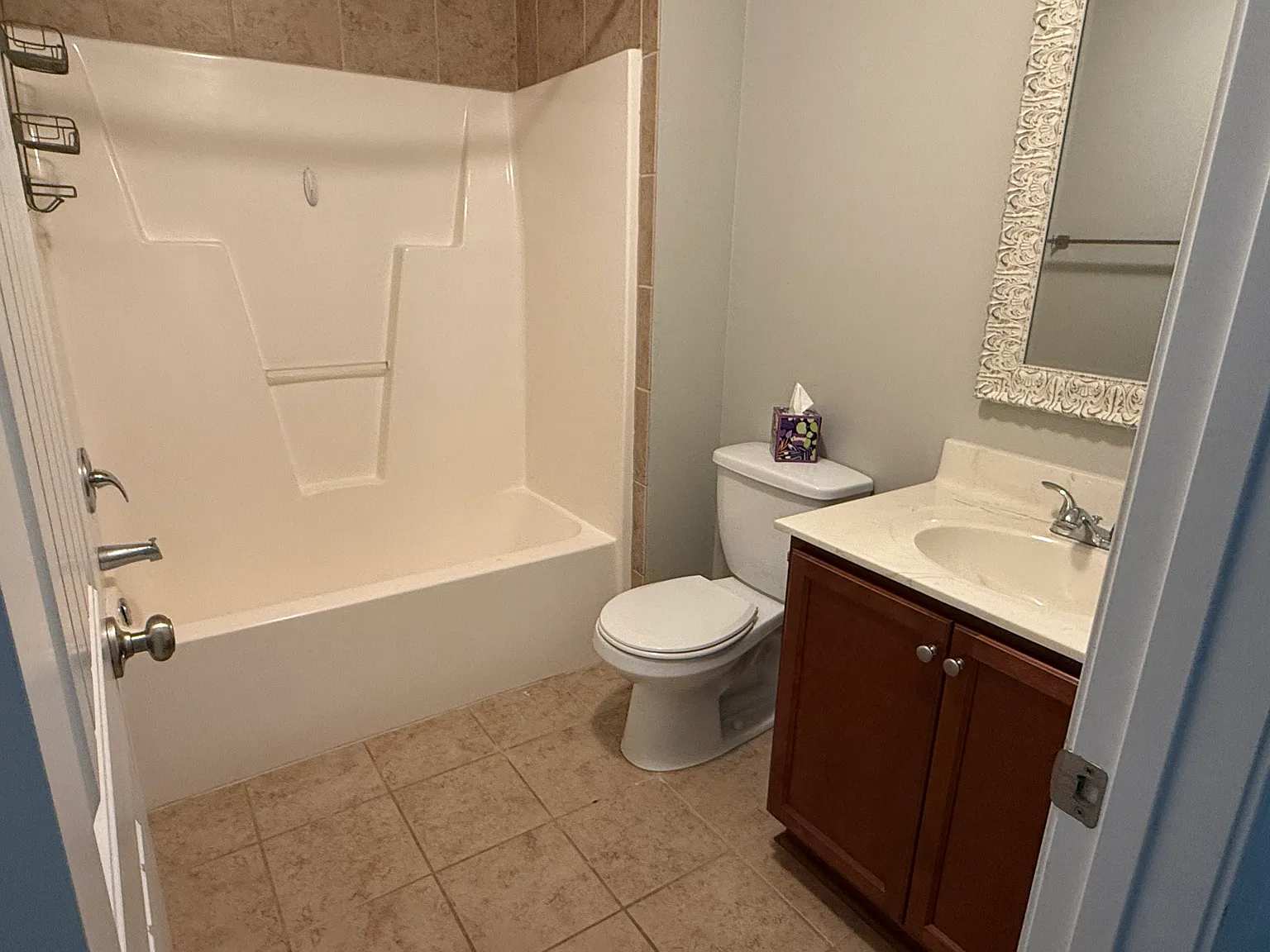 538 Hogart St — Photo 3