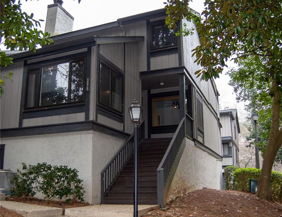 1st image of 3075 Balearic Dr SE