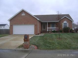 1236 Antique Ln, Mascoutah, IL