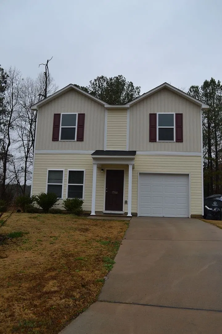 3 Bedrooms, 1 Car Garage on Cul-de-sac Lot — Photo 2