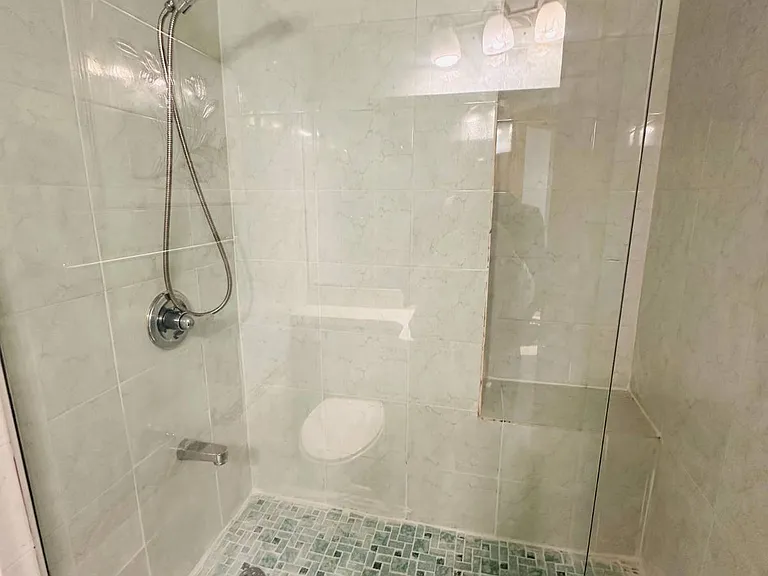 147-20 35th Ave #Penthouse 1E — Photo 9