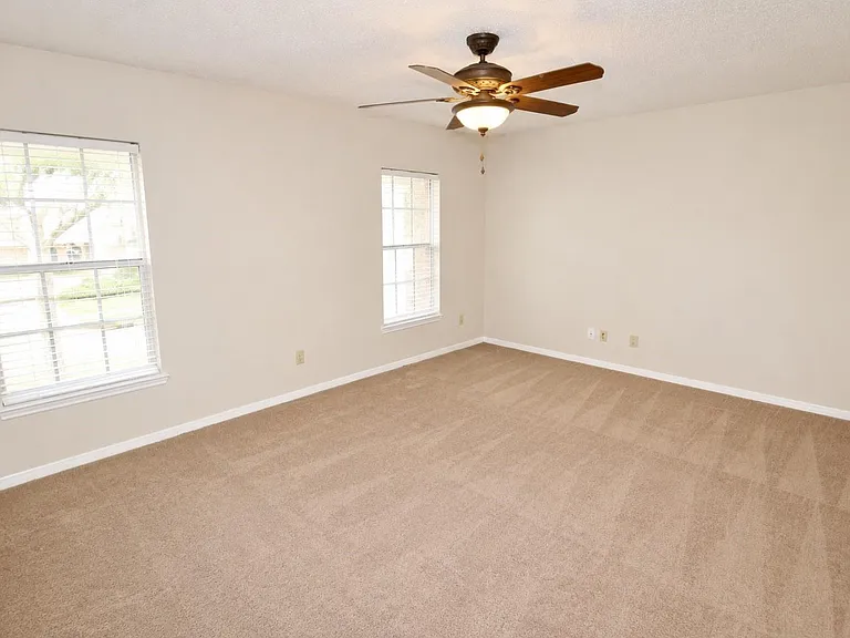 3331 Oak Branch Ln — Photo 10