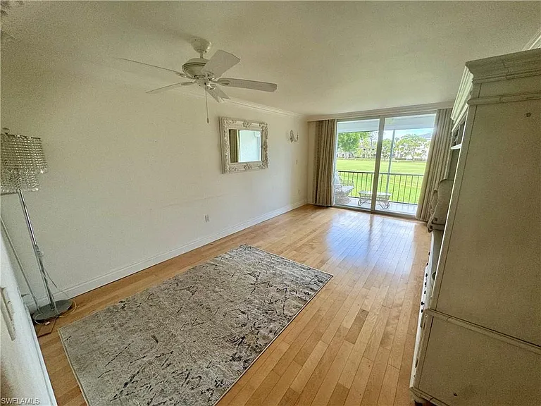 170 Turtle Lake Ct #206 — Photo 4