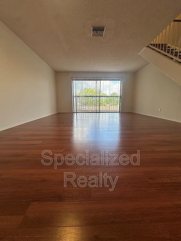 2 bed, 2.5 bath, $2,795 — Photo 1