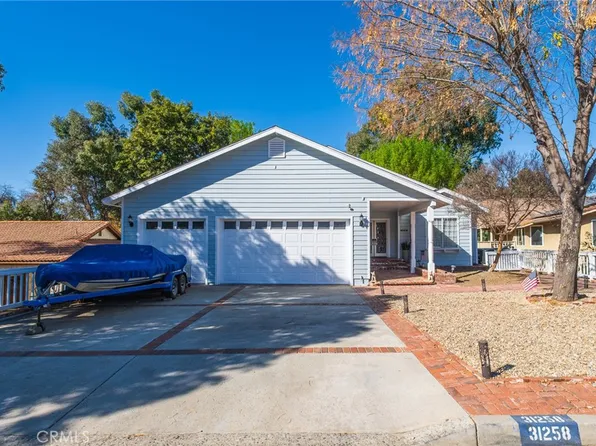 31258 Emperor Dr, Canyon Lake, CA 92587