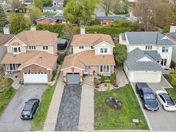 1728 Teakdale Ave, Ottawa, ON K1C 6M7