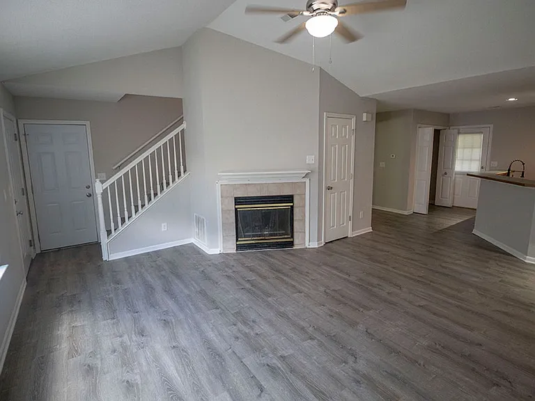 5319 Godas Cir — Photo 4
