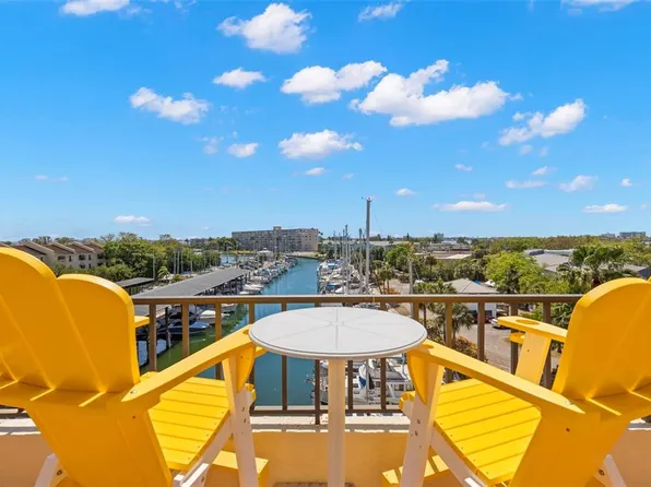 1750 Harbor Pl S APT 402, South Pasadena, FL 33707