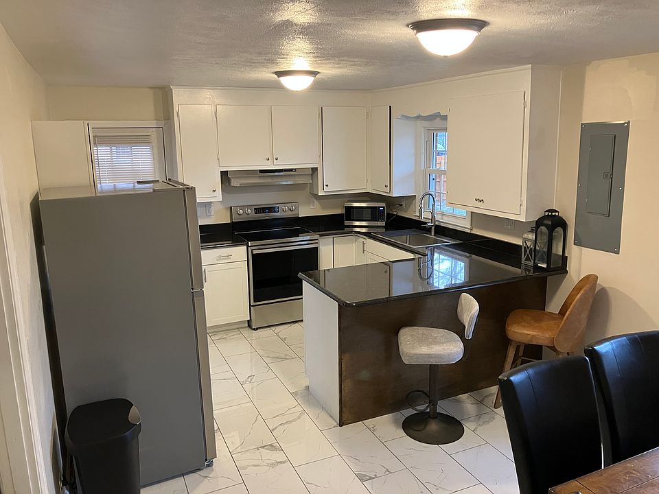 1st image of 1516 Acacia Dr