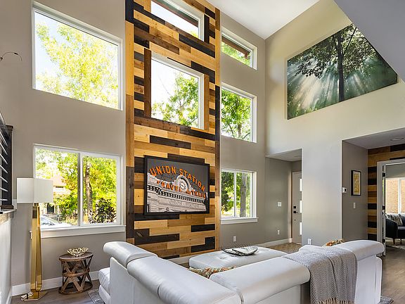 Floor to Ceiling Windows