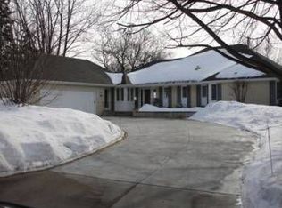 7421 W Shore Dr, Edina, MN 55435