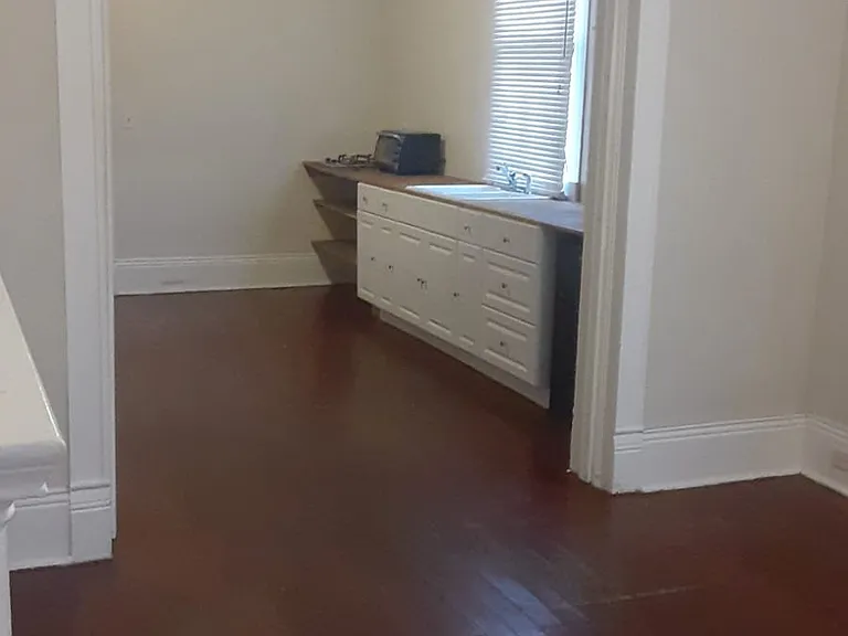 3131 Dauphine St #2 — Photo 5