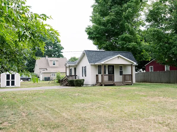 1237 Lilac St, Schenectady, NY 12306