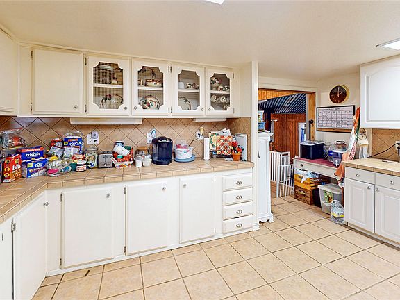 3rd image of 2077 County Road 414 Cres #414
