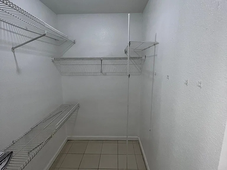 8918 Bissonnet St #307 — Photo 22