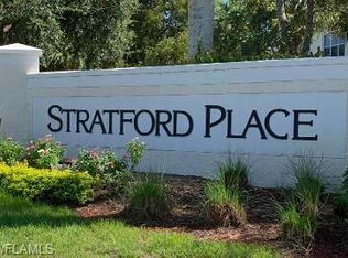 896 Hampton Cir #96, Naples, FL 34105