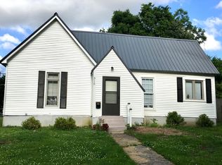 318 N 6th St, Murray, KY 42071