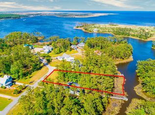 126 Oyster Point Road, Oriental, NC 28571