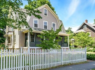256 Thoreau St, Concord, MA 01742