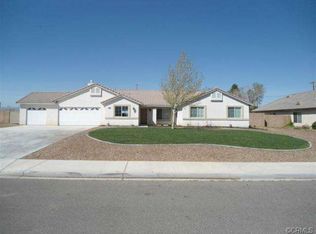13474 Bordeaux Ct, Apple Valley, CA 92308