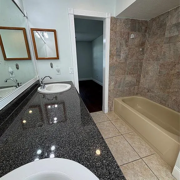 6933 Rembrandt Dr — Photo 26