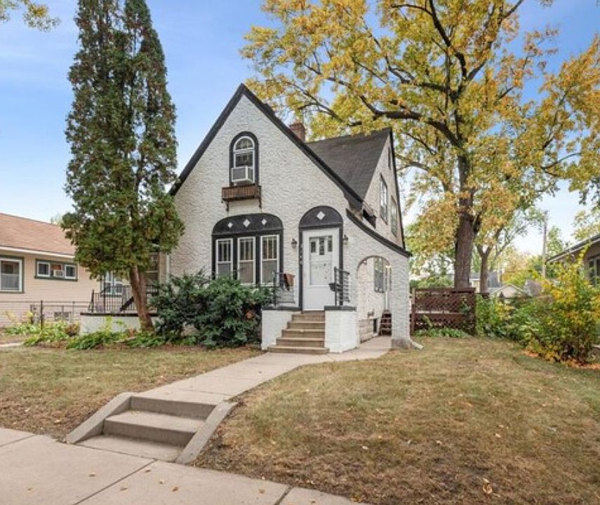 1st image of 2142 Palace Ave