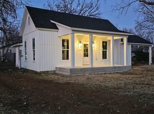 100 E 5th St, Miller, MO 65707