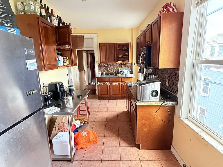 54 Pleasant St #2 — Photo 23