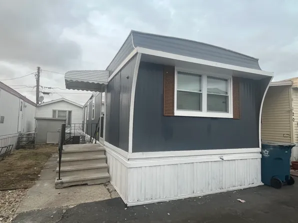 9001 S Cicero Ave #121, Oak Lawn, IL 60453