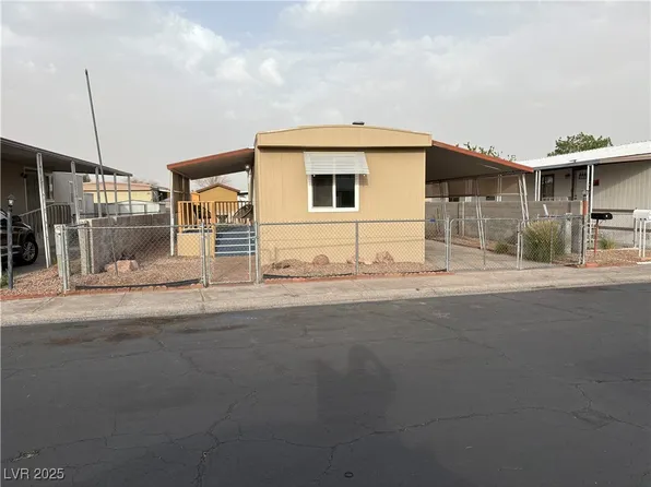 3470 Cape Cod Dr, Las Vegas, NV 89122
