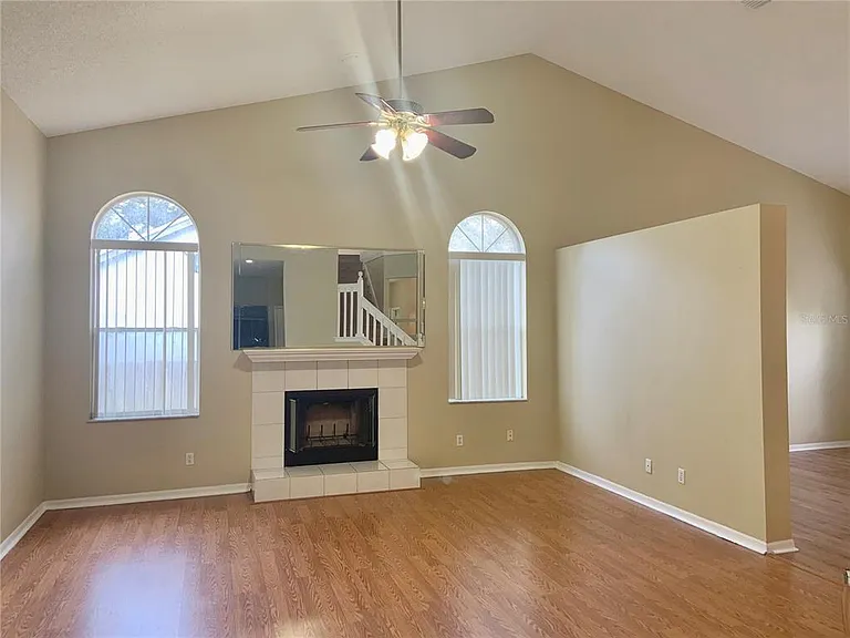 3878 Kingston Oaks Cv — Photo 4
