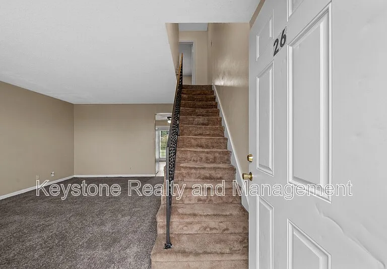 1070 Pembroke Oak Grove Rd #27 — Photo 2