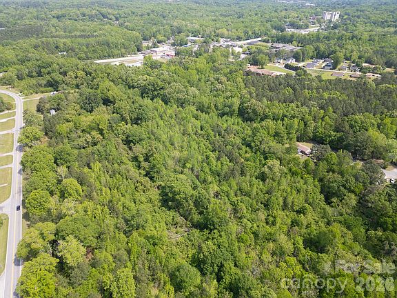 2nd image of Old Landsford Rd