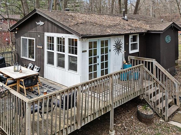 2nd image of 28098 Wilderness Retreat