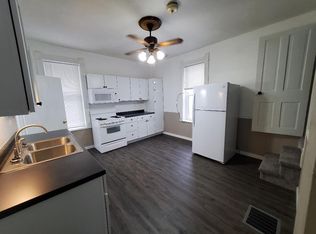 1205 S 15th St, Burlington, IA 52601