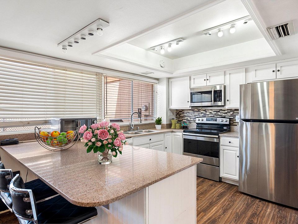 Virtual Stage Kitchen