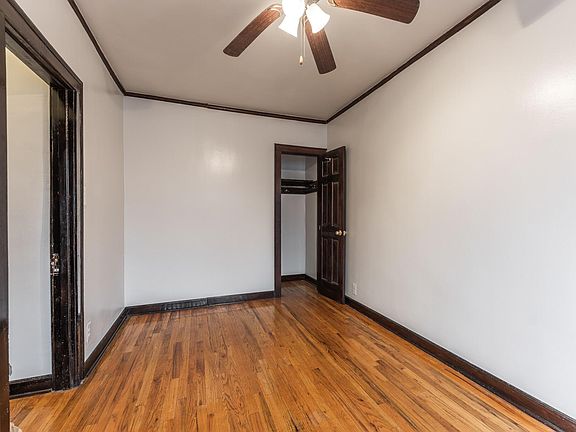 5th image of 846 W Montrose Ave #505F