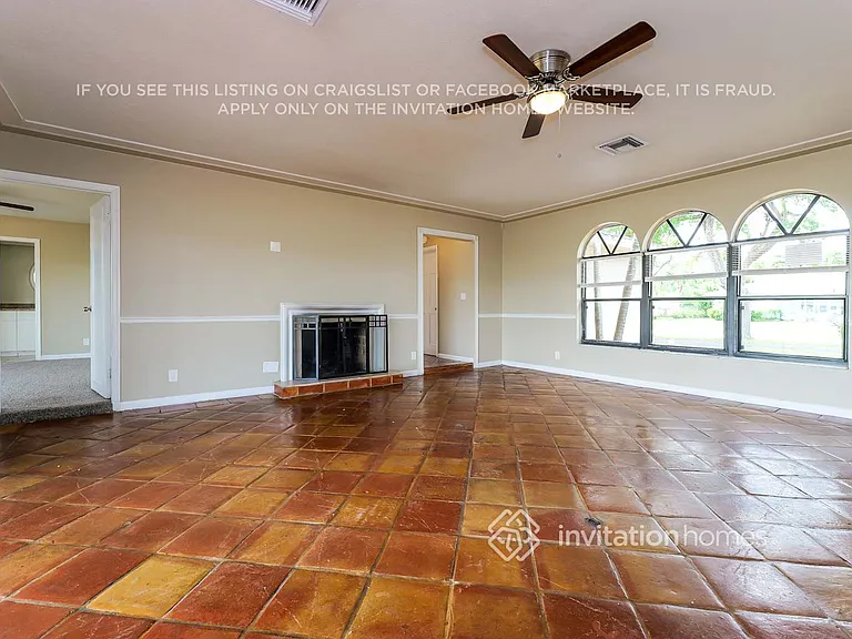 4689 Palo Verde Dr — Photo 4