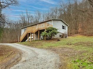 1566 Dime Rd, Vandergrift, PA 15690