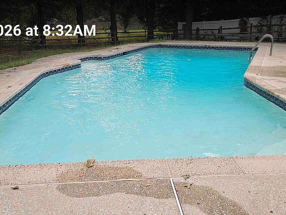 4th image of 7905 Elberta Dr