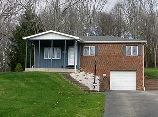 473 Rainey Rd, Eighty Four, PA 15330