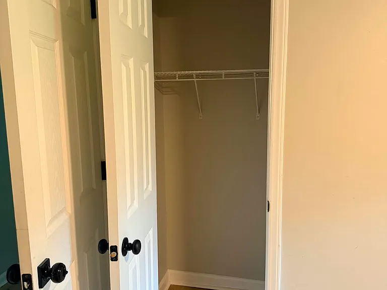 4308 Welling Ave — Photo 11