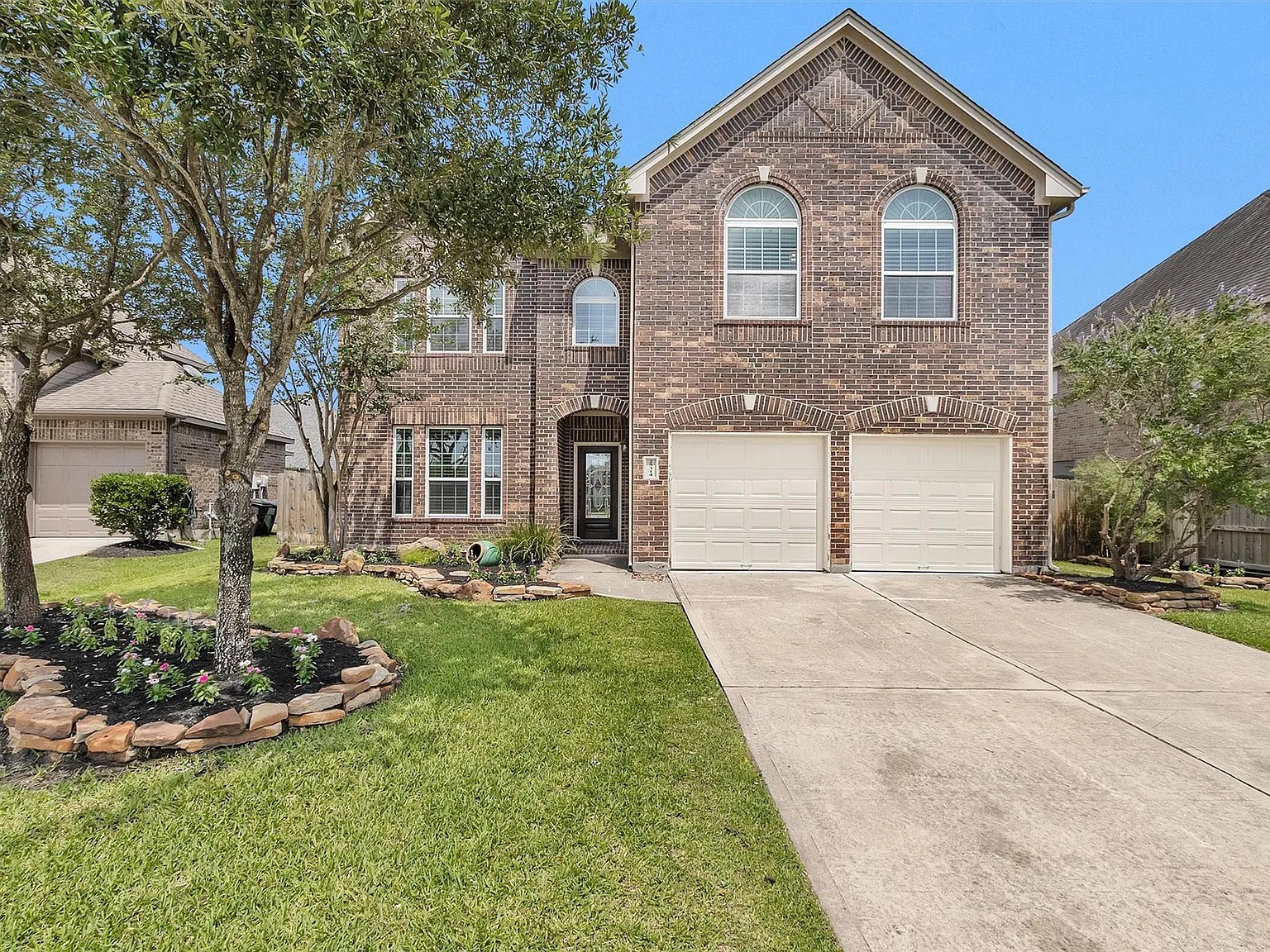 4 bed, 3.5 bath, 3035 sqft, $3,250 — Photo 3