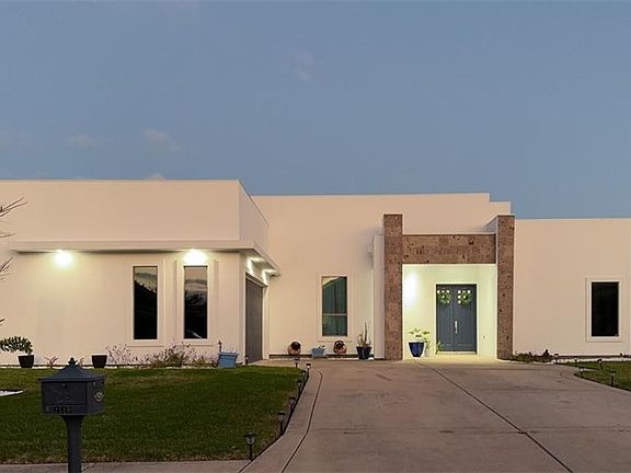 3rd image of 2510 Wernecke Ave